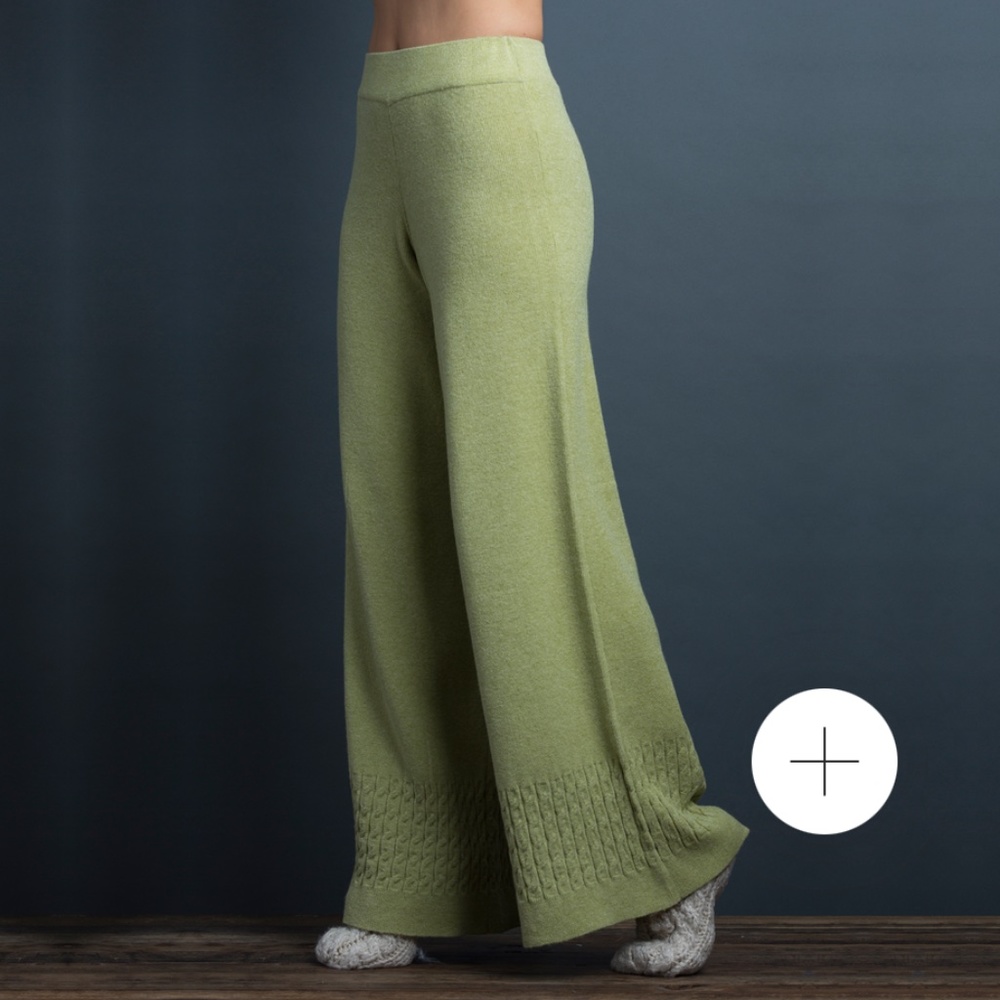 Lemon Crepe Cable Pant NWT